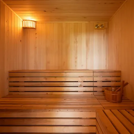 Mera * Хомутов